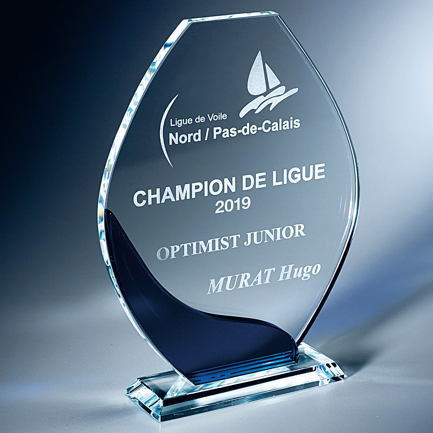 Trophée en verre en 2 tailles (réf. 4034)