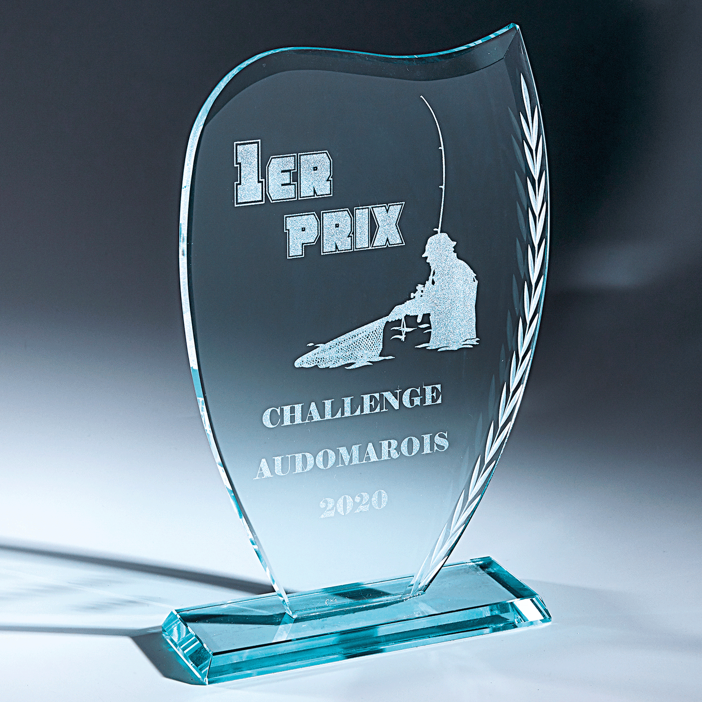 Trophée en verre en 3 tailles (réf. TV 4037)